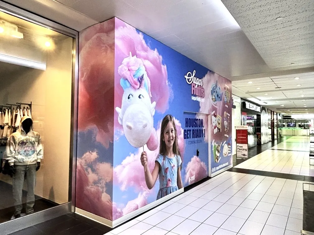 Left return of the Sugar Fluffs barricade at Houston Galleria